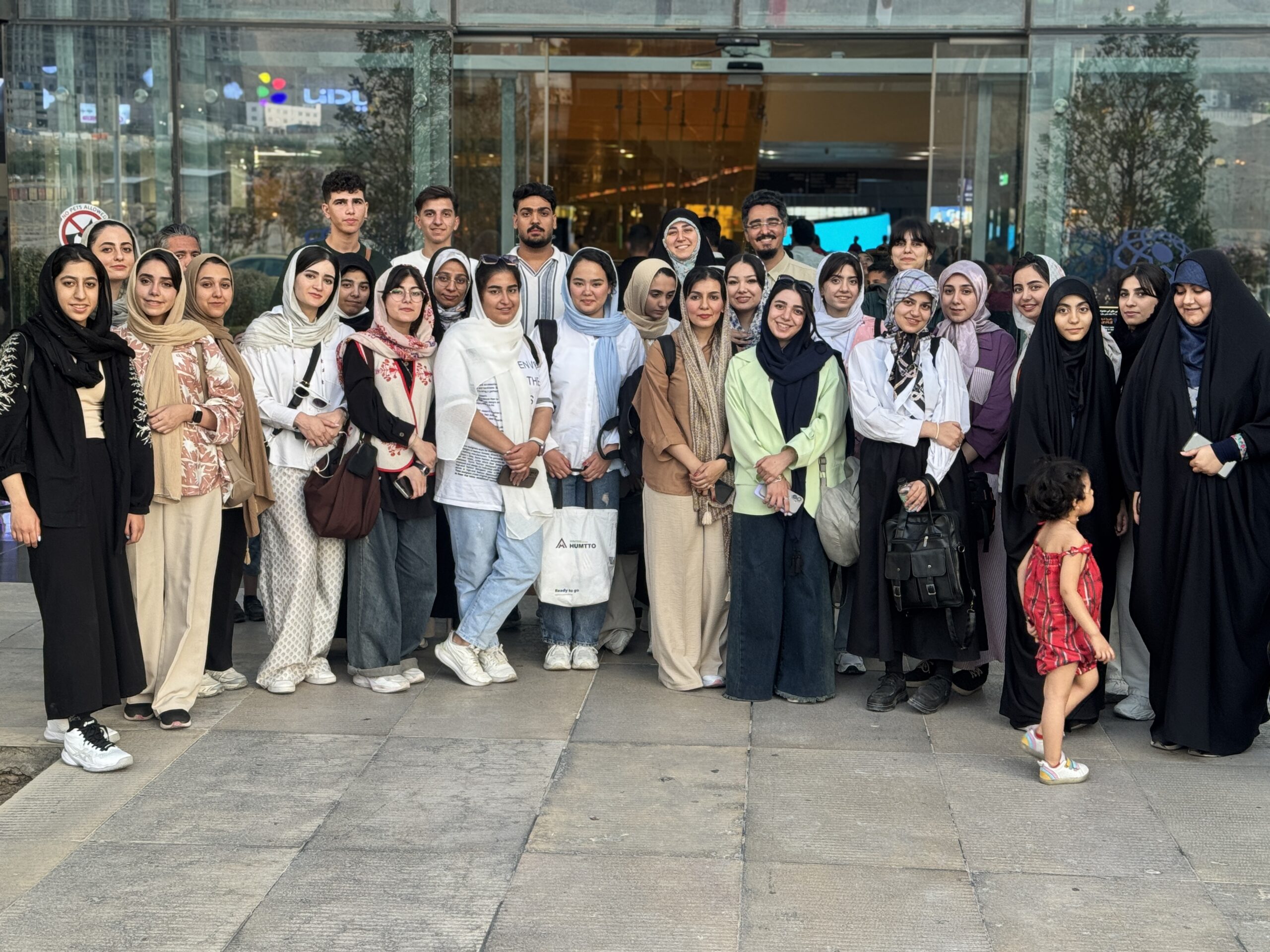 استودیو شقایی - تصویر ۱